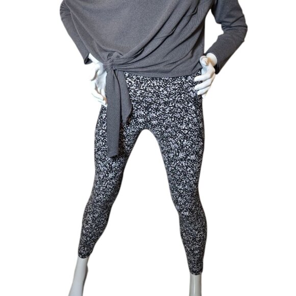 3 for $35   OLD NAVY Active Power Soft 7/8 Leggings sz M - Picture 8 of 8